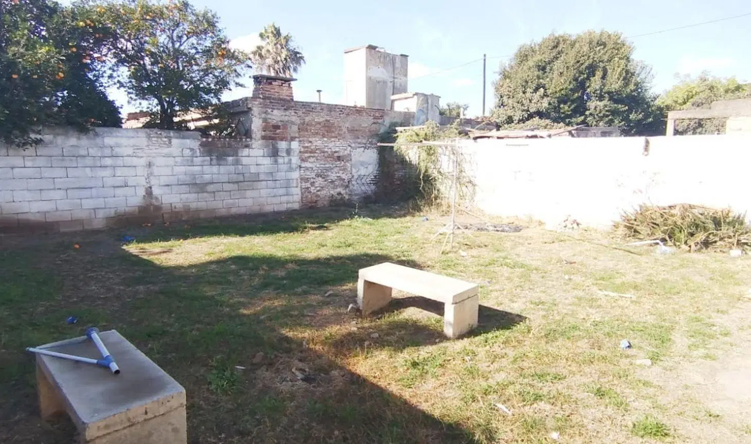 VENTA CASA 2 DORMITORIOS GRAN PATIO ITUZAINGO 8