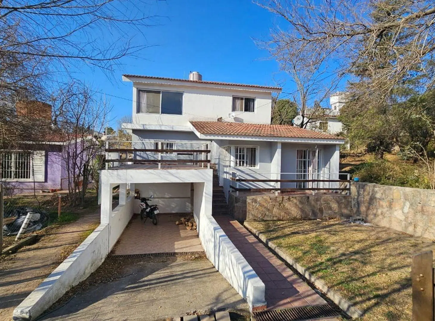 VENTA CASA MAS DEPARTAMENTO EN TANTI IDEAL RENTA 4
