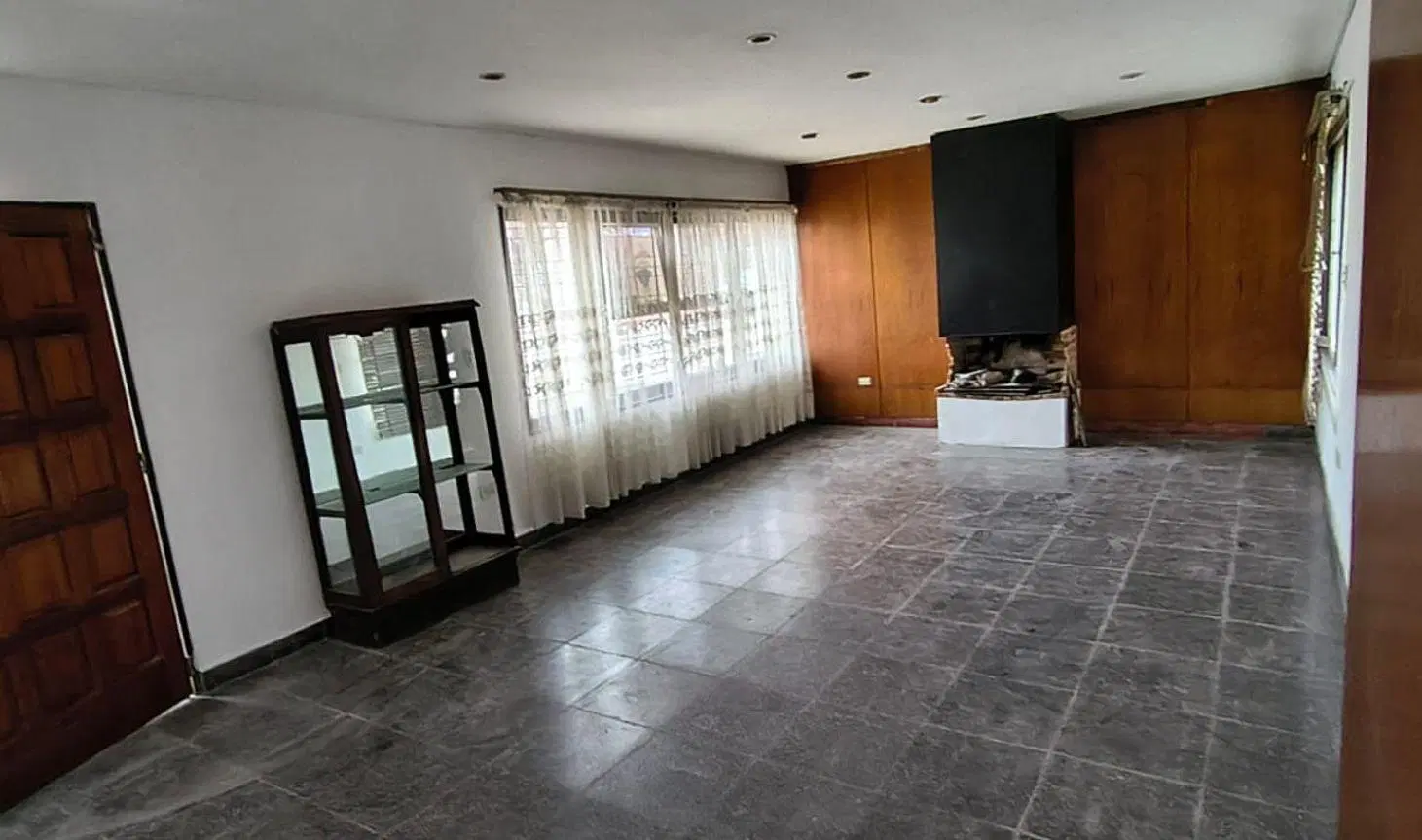 OPORTUNIDAD INVERSORES CASA 240 M2 ALTAMIRA 2