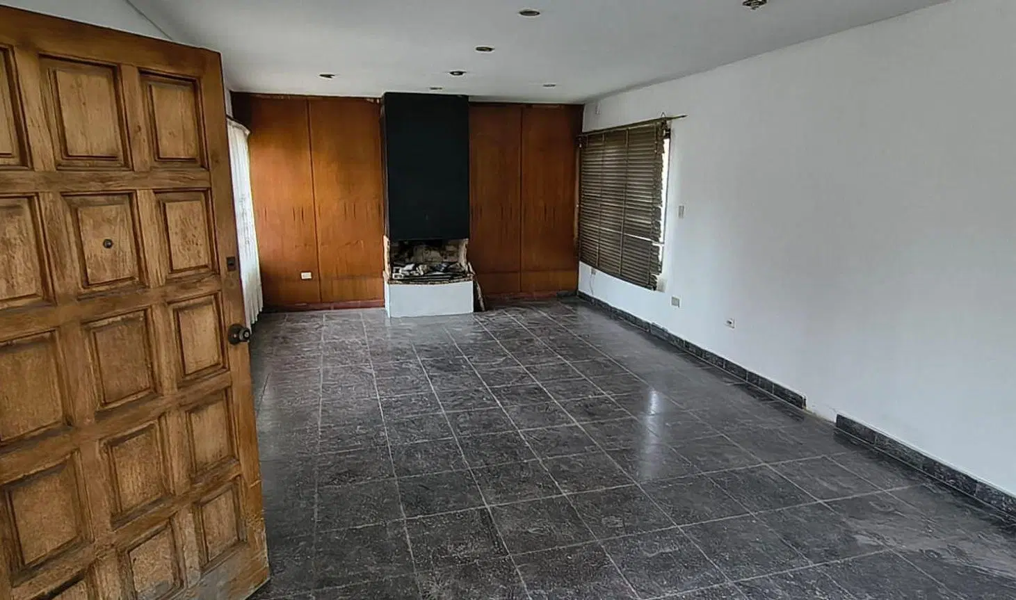 OPORTUNIDAD INVERSORES CASA 240 M2 ALTAMIRA 4