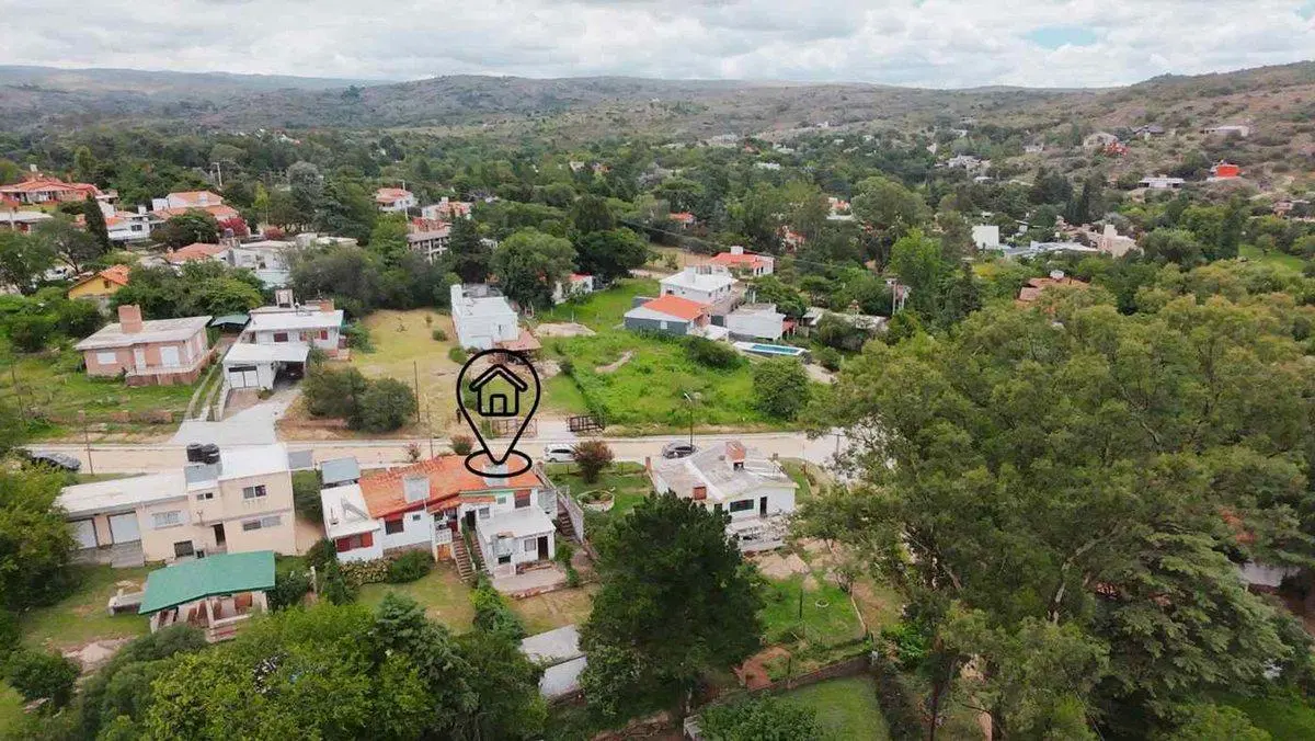 VENTA CASA TANTI 2 DORM PATIO PROXIMA AL RIO 3
