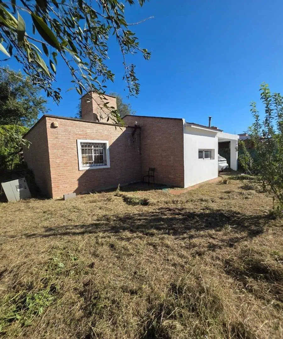 excelente oportunidad casa 3 dormitorios unquillo 4
