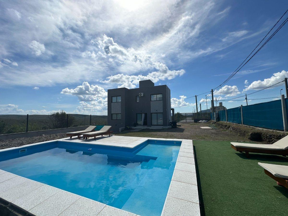 Foto de CASA A ESTRENAR 3 DORM PILETA Y VISTA SAN ANTONIO, imagen 4