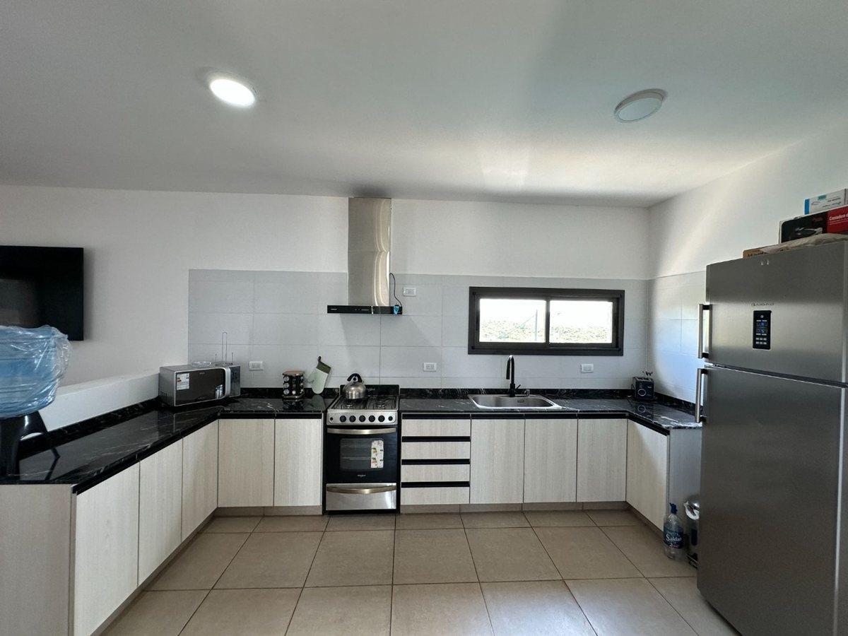 Foto de CASA A ESTRENAR 3 DORM PILETA Y VISTA SAN ANTONIO, imagen 5