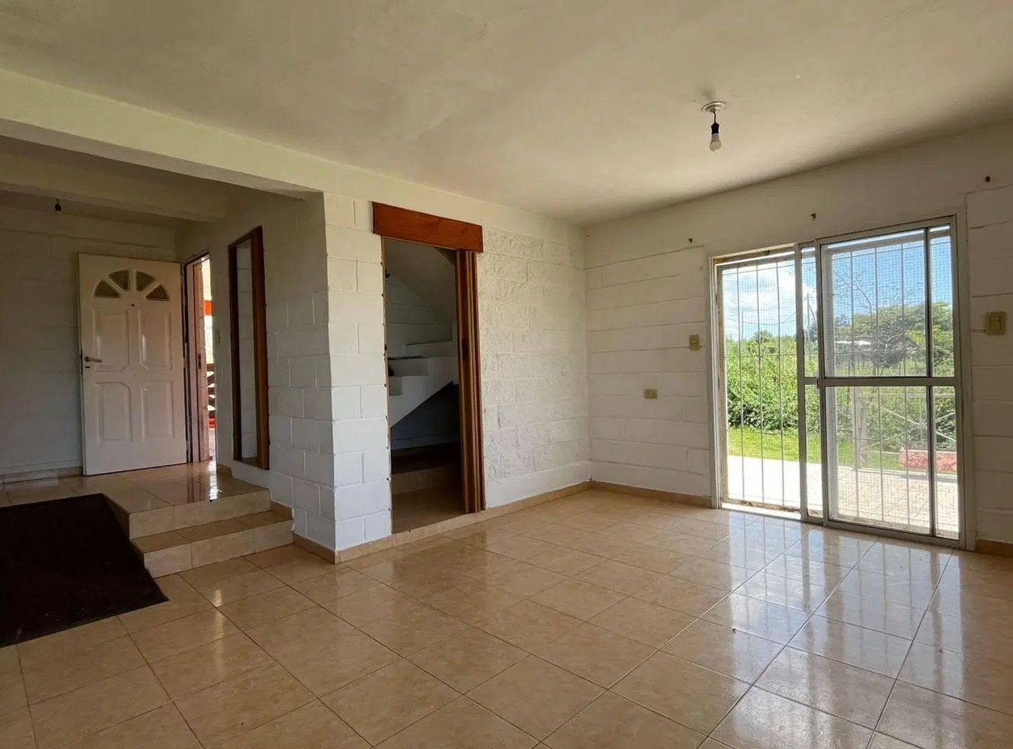 VENTA CASA 3 DORM VISTA A SIERRAS HUERTA GRANDE 4