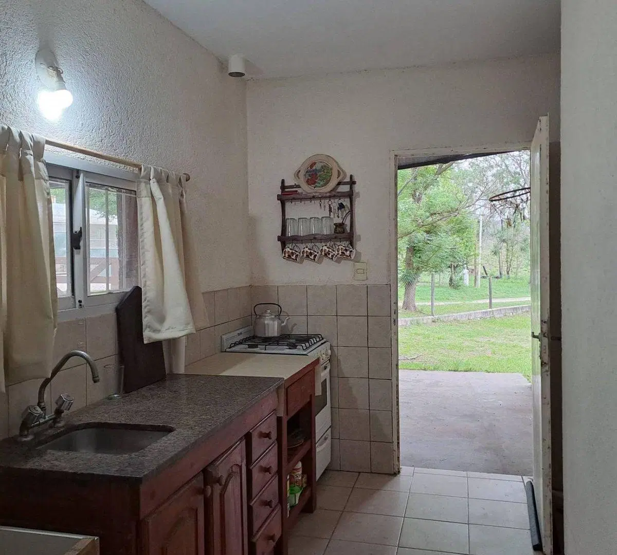 ALQUILER ANUAL CASA 2 DORM VILLA CARLOS PAZ 2