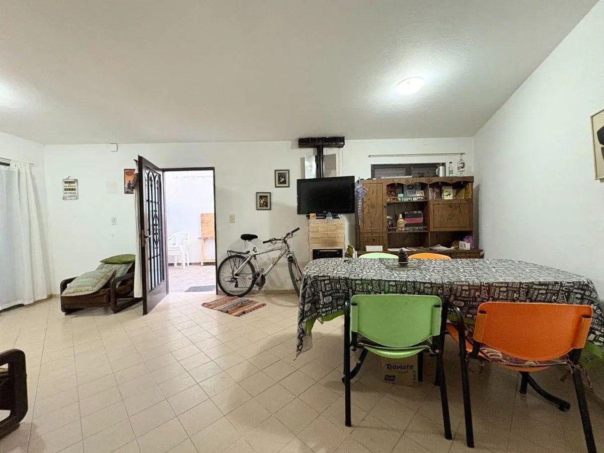 DUPLEX EN VENTA FRENTE AL RIO PLAYAS DE ORO 4