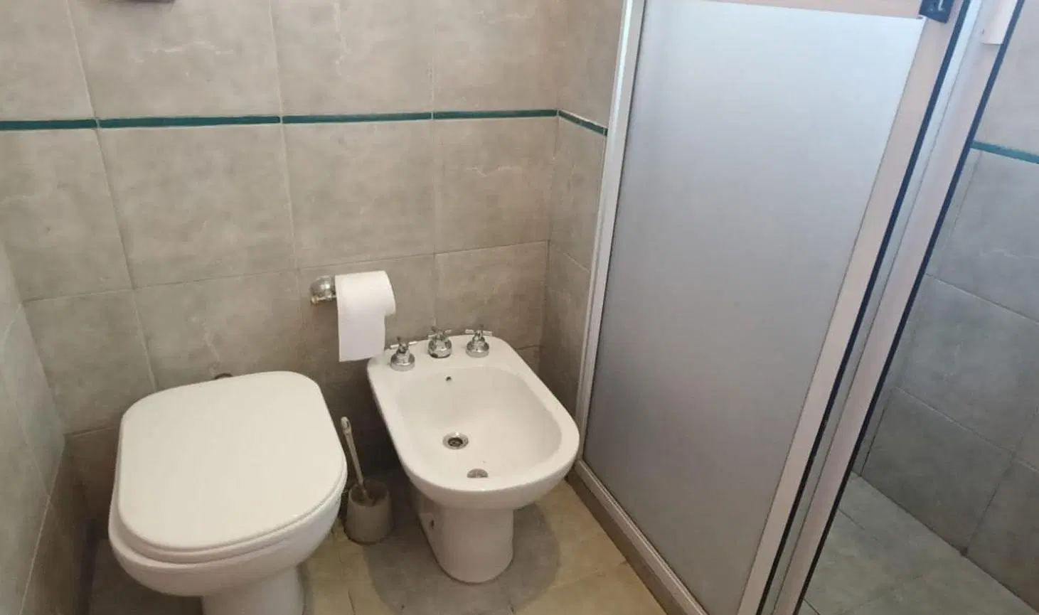 VENDE CASA 3DORMITORIOS ESCRITORIO PILETA TEJAS II 8