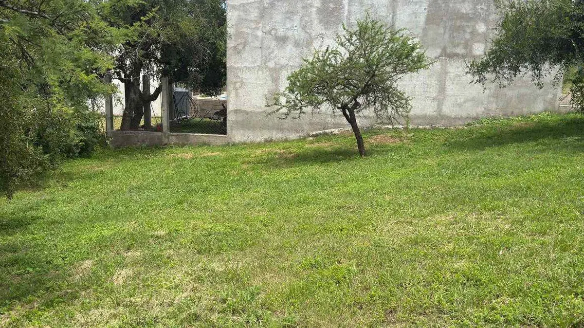 VENTA LOTE  APTO DUPLEX  BARRIO LOMAS DEL CHAÑAR 3