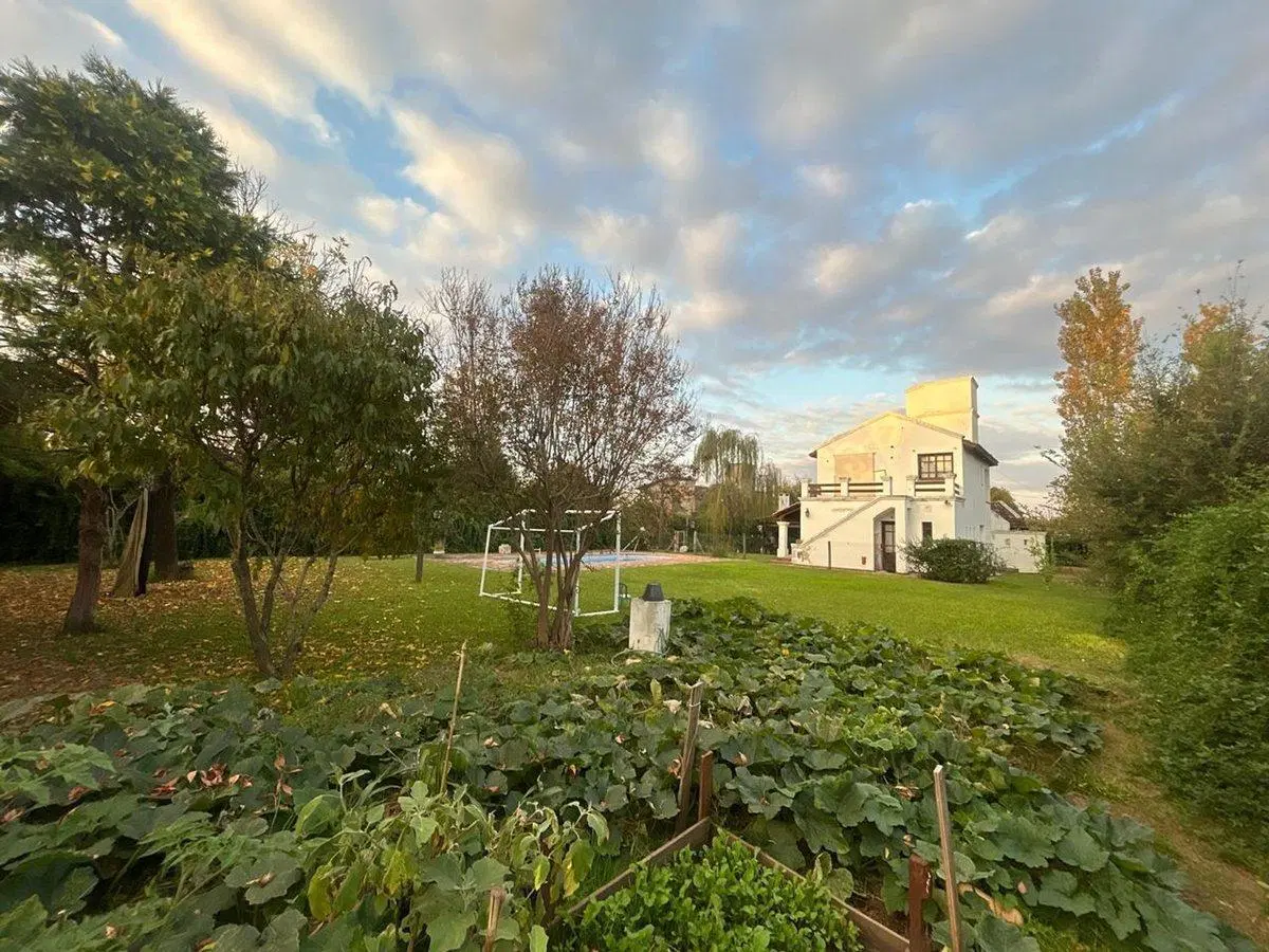 Venta Casa La Herradura Barrio Cerrado 5