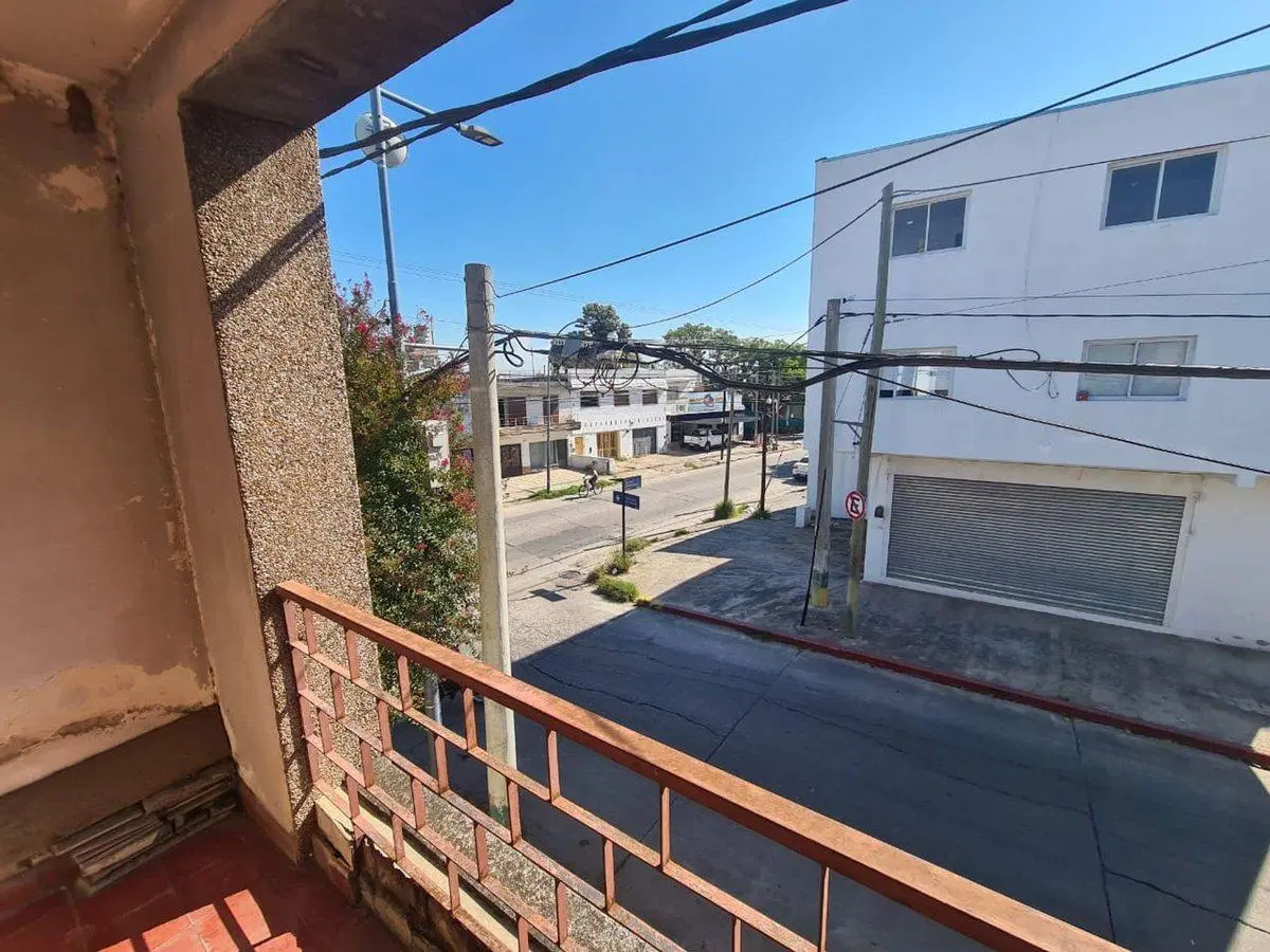 VENTA CASA 4D + LOCAL BV LOS GRANADEROS- LA FRANCE 8
