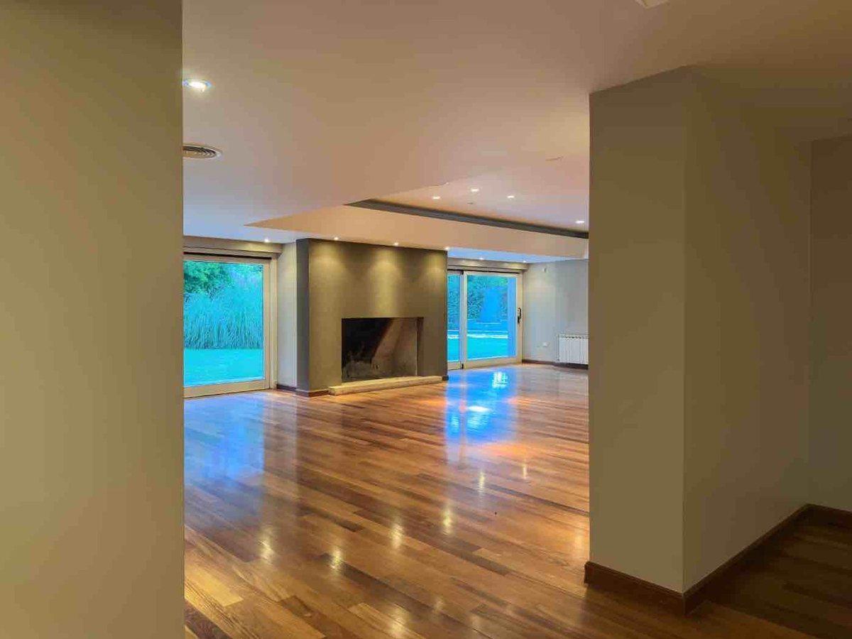 Foto de VENTA EXCLUSIVA CASA VILLA ALLENDE GOLF 5 DORM, imagen 5