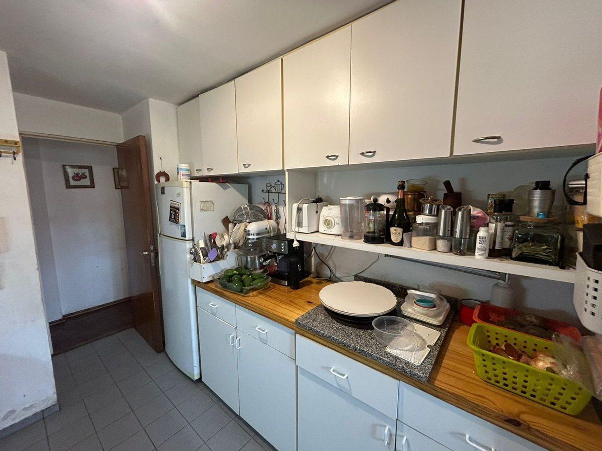 Foto de VENTA DEPTO 3 DORM CON COCHERA BARRIO JARDIN, imagen 5