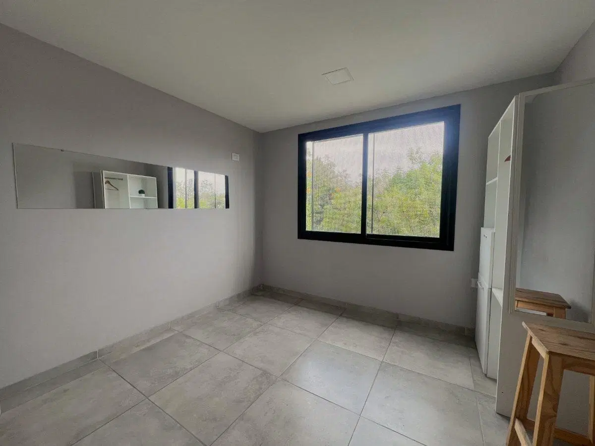 ALQUILER OFICINAS CONSULTORIOS BARRIO JARDIN 3
