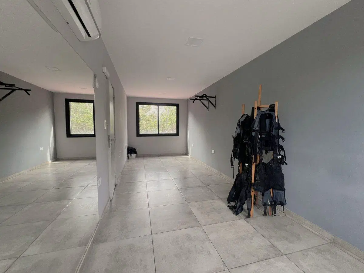 ALQUILER OFICINAS CONSULTORIOS BARRIO JARDIN 1