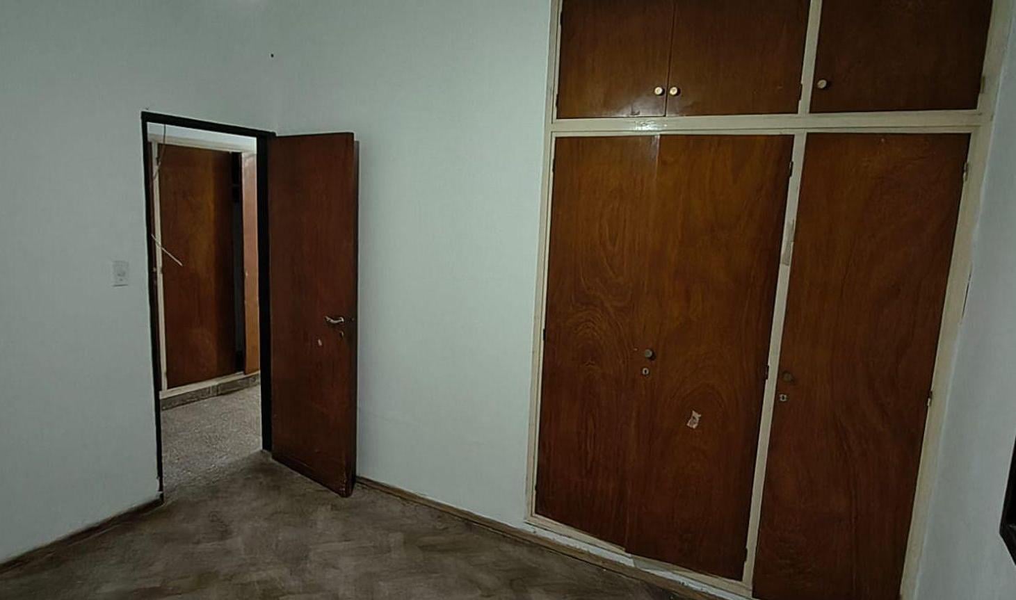 Foto de OPORTUNIDAD INVERSORES CASA 240 M2 ALTAMIRA, imagen 2