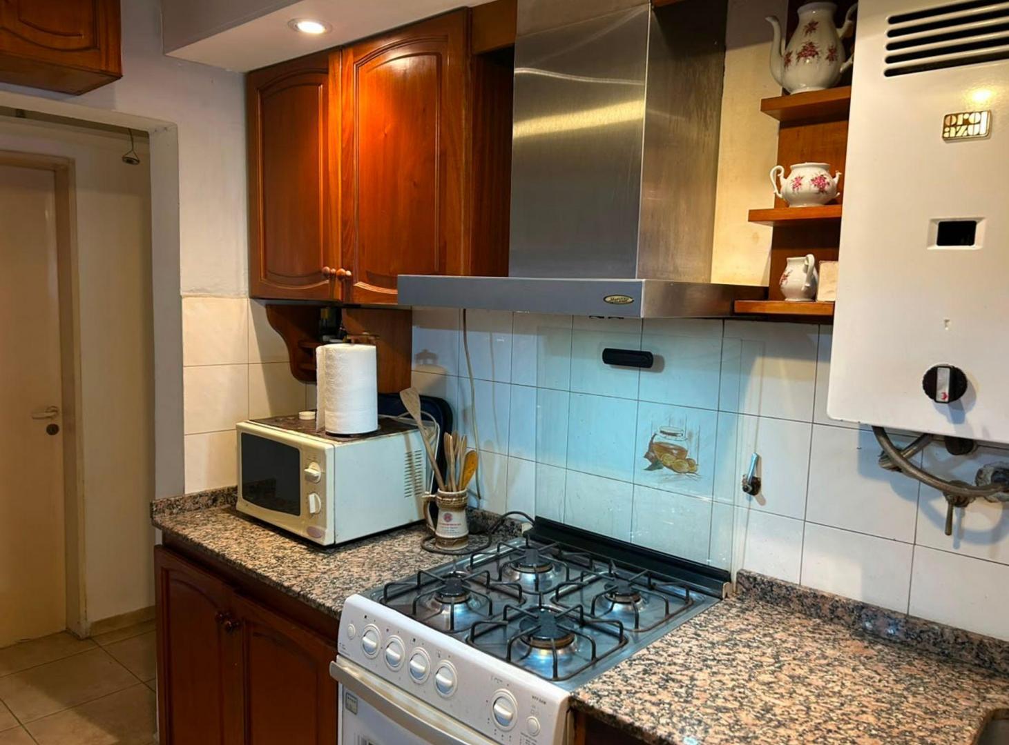 Foto de VENTA CASA 3 DORM y DPTO INDEPENDIENTE ,NVA ITALIA, imagen 4