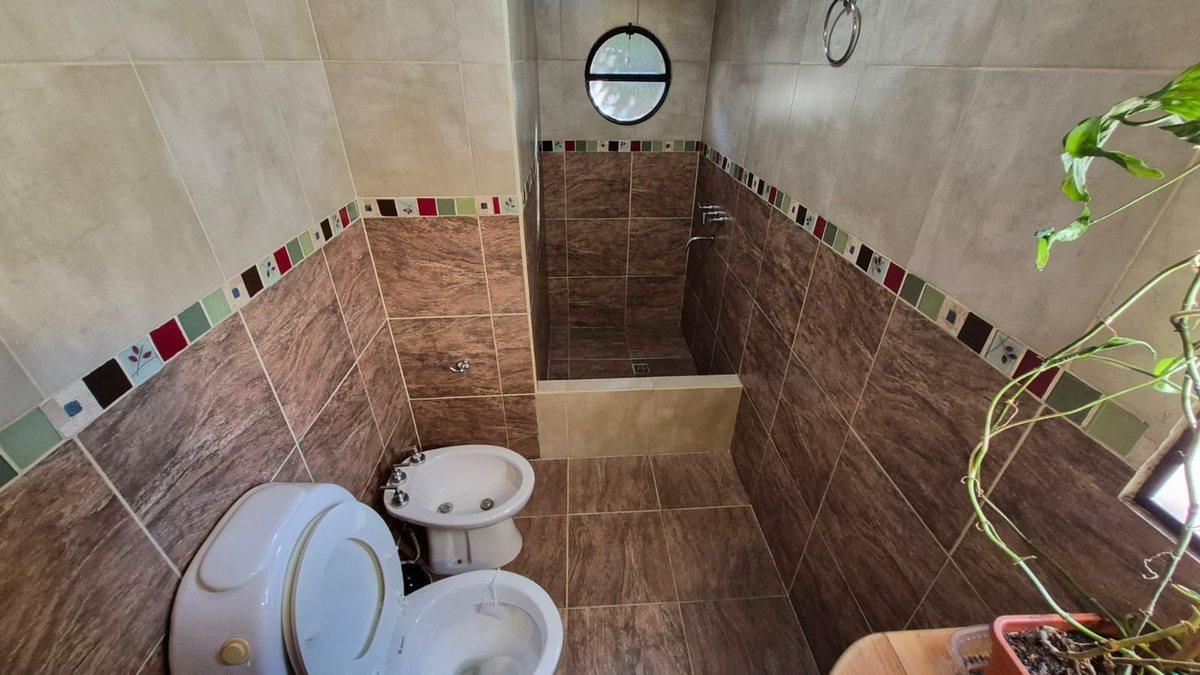 Foto de VENTA CASA TRES DORMITORIOS ICHO CRUZ, imagen 2