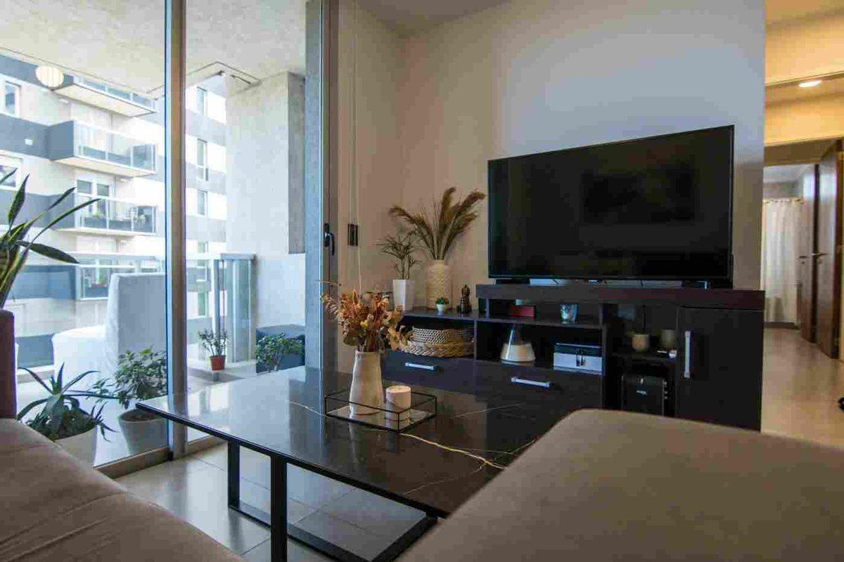 Foto de VENTA COMODO DEPTO 1 DORM OPERA LUXURY, imagen 4