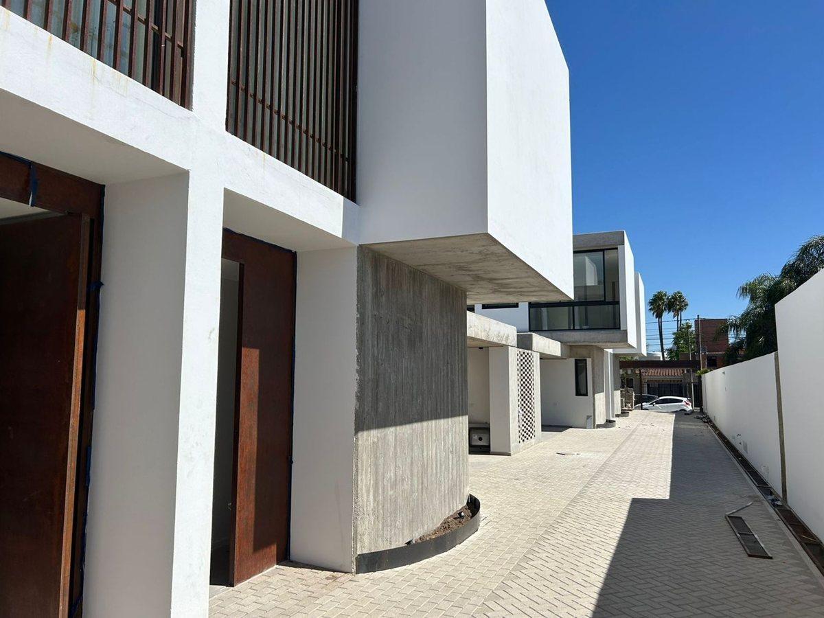 Foto de VENTA DUPLEX HOUSING 3 DORM CERRO DE LAS ROSAS, imagen 2