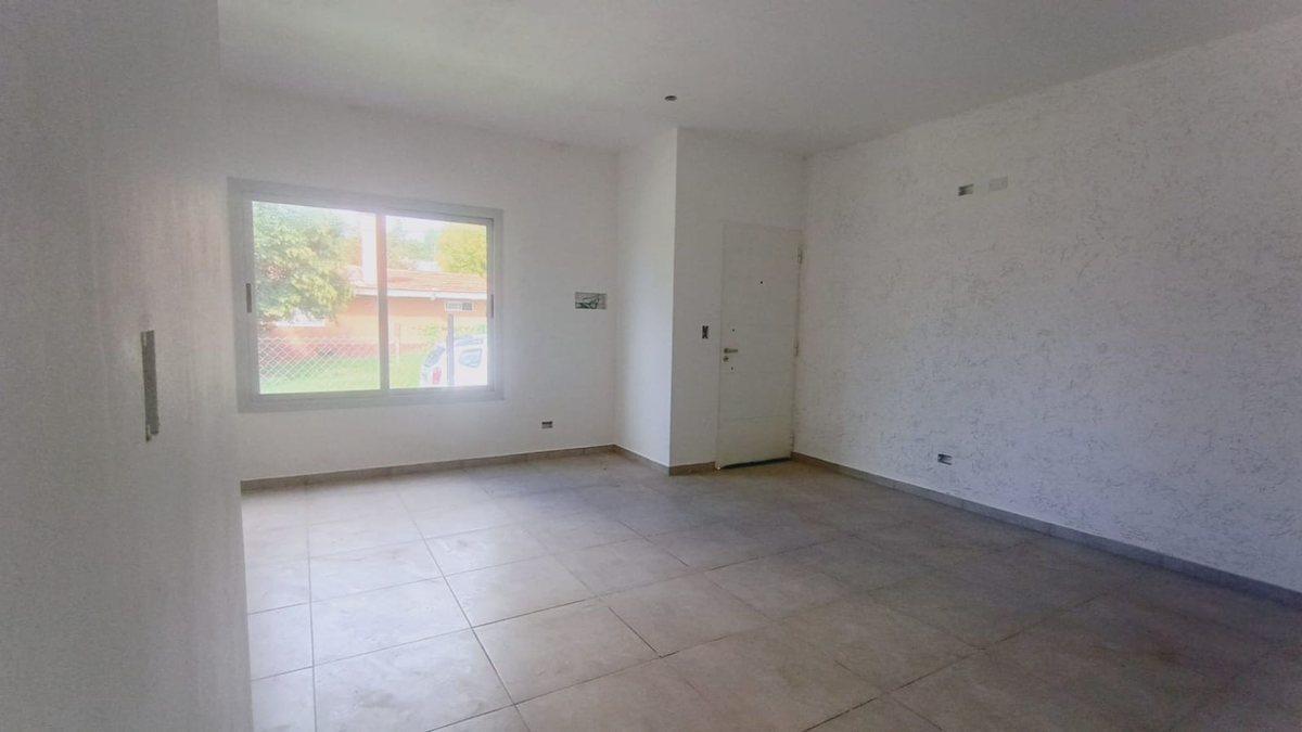 Foto de VENTA CASA 2 DORMI EN VILLA SANTA CRUZ DEL LAGO, imagen 2