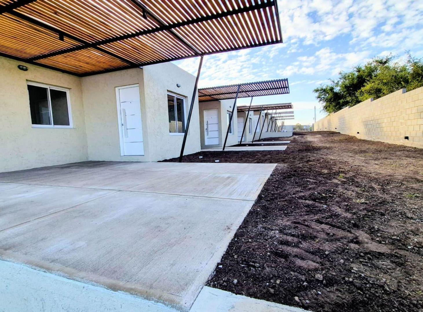 Foto de VENTA DEPARTAMENTOS DE DOS DORMI SANTA CRUZ DEL, imagen 1