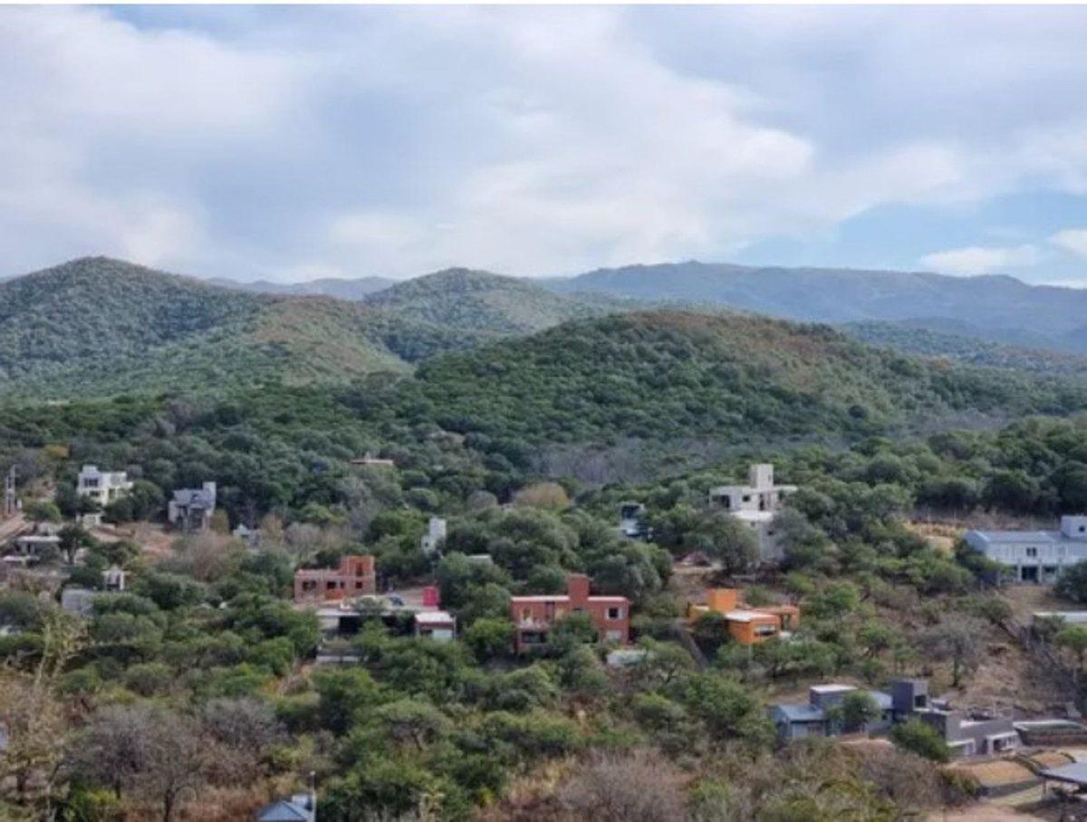 Foto de VENTA LOTE B CON SEG MENDIOLAZA SIERRA NUEVA, imagen 4