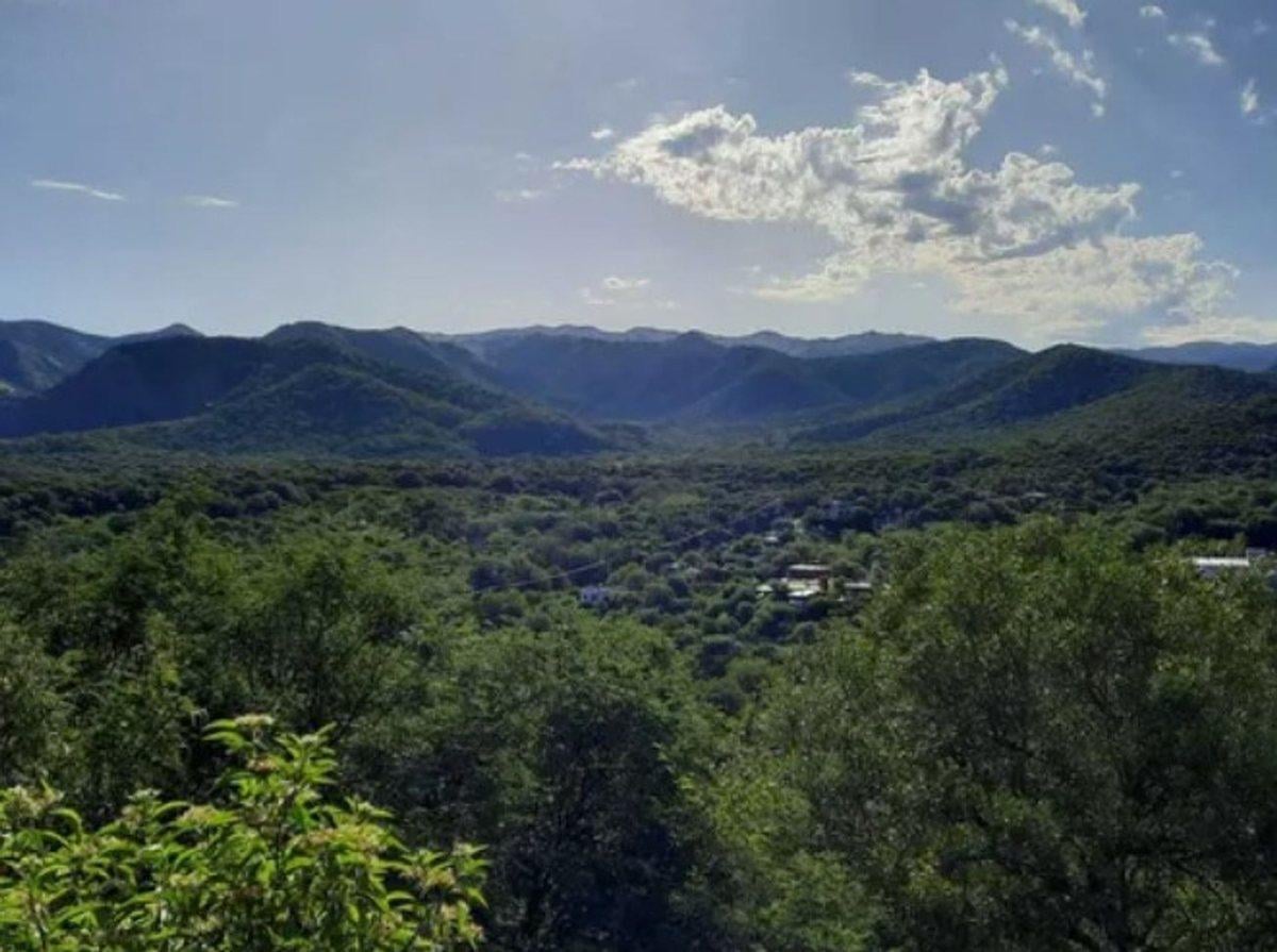 Foto de VENTA LOTE B CON SEG MENDIOLAZA SIERRA NUEVA, imagen 2