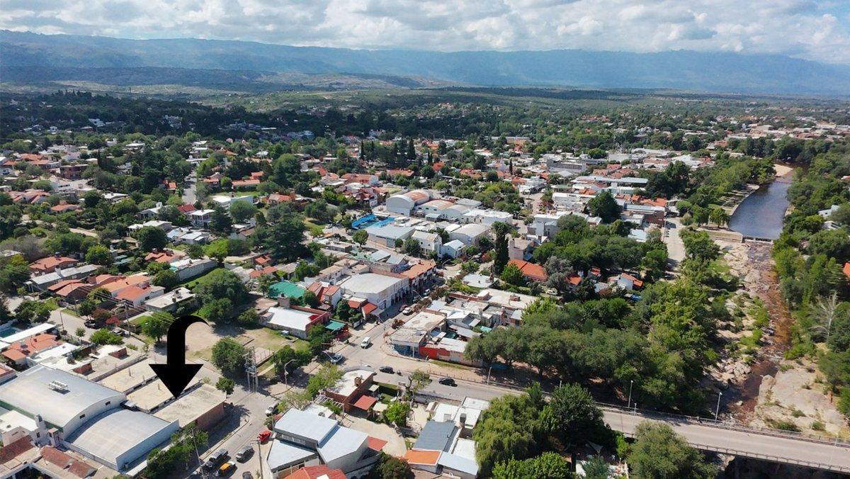 Foto de VENTA LOCAL ESQUINA COMERCIAL MINA CLAVERO CENTRO, imagen 5