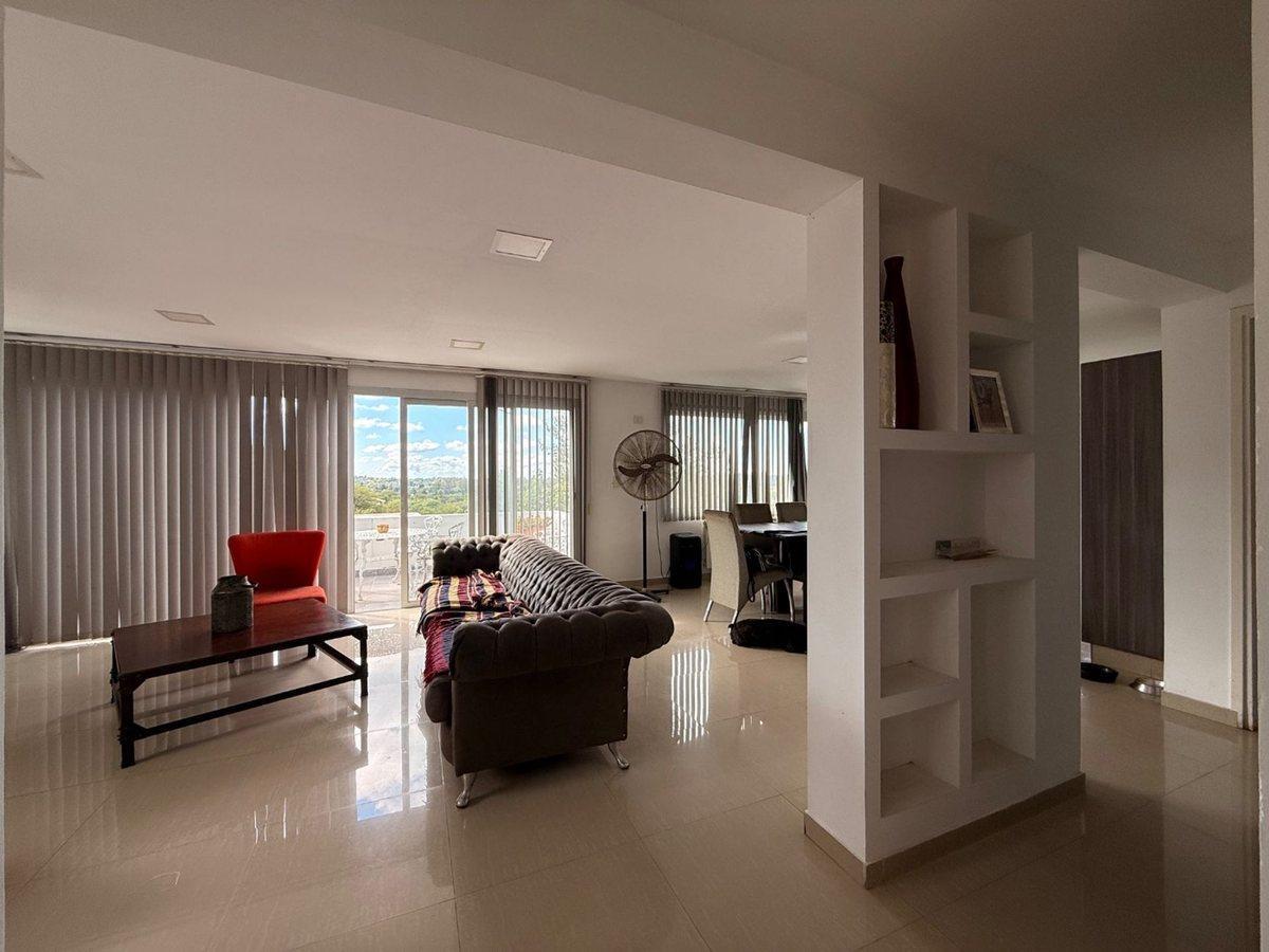 Foto de VENTA CASA 3 DORMITORIOS TERRAZAS DE LA VILLA, imagen 4