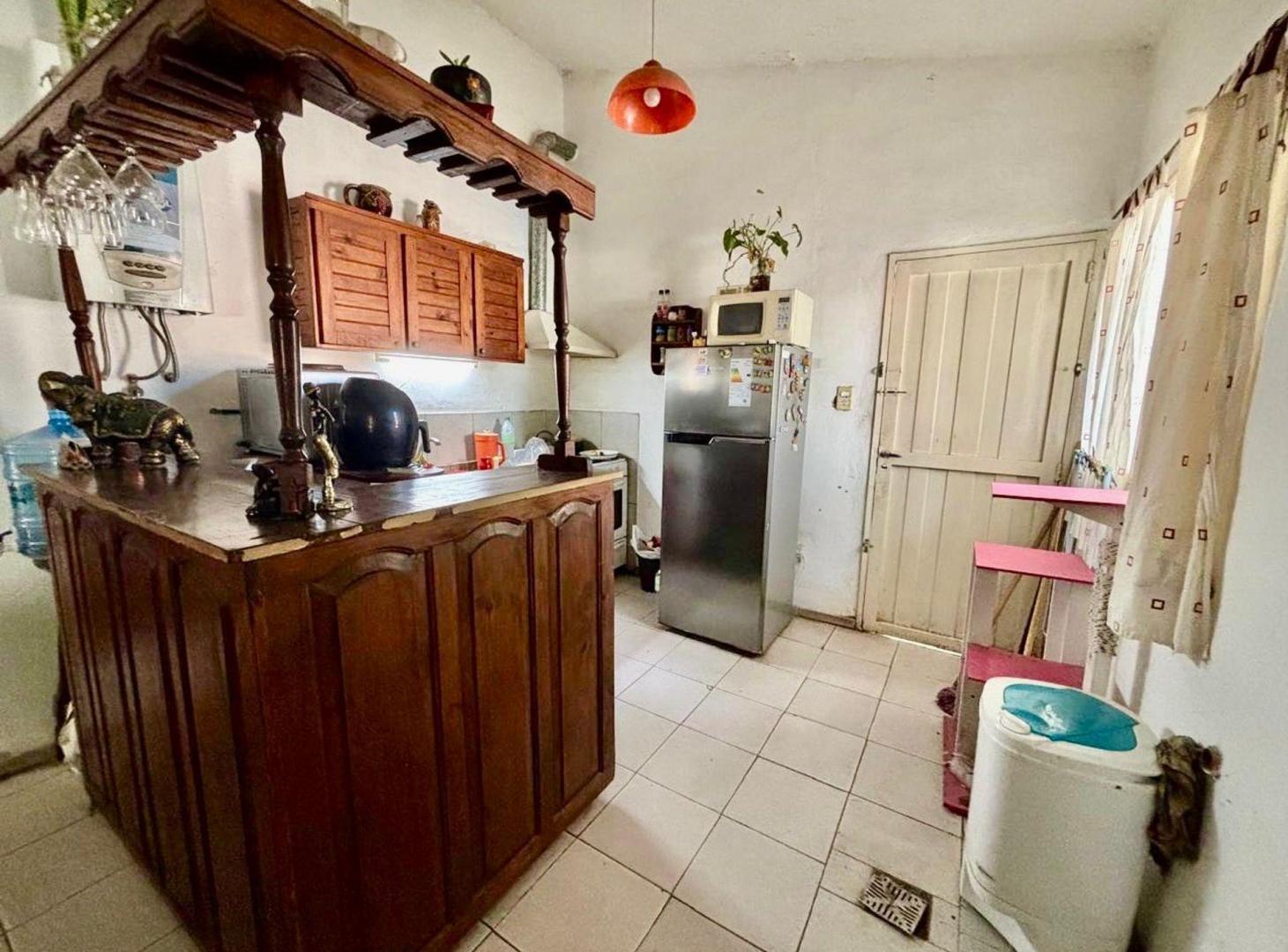 Foto de VENTA 2 CASAS 1 DEPARTAMENTO LA CALERA, imagen 1
