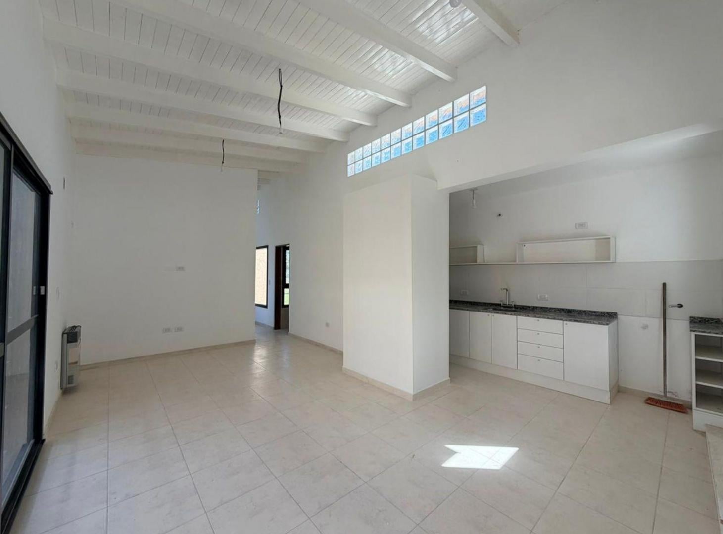 Foto de VENTA CASA 3 DORM A ESTRENAR RIO CEBALLOS, imagen 5