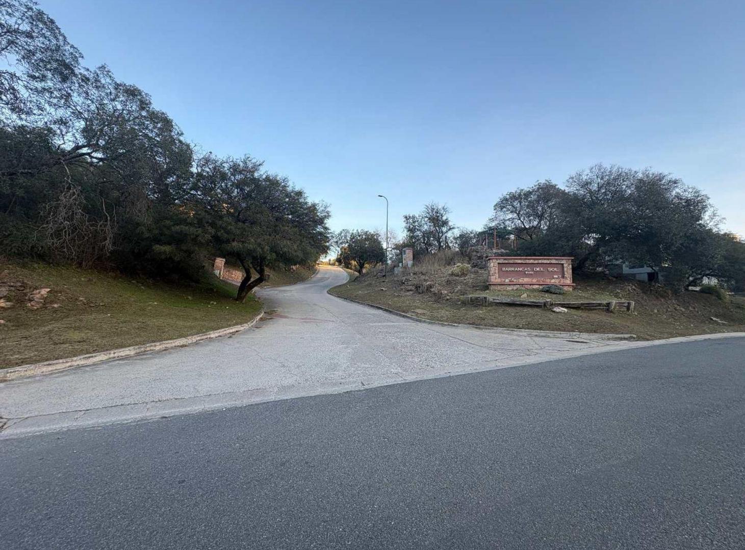Foto de TERRENO EN VENTA EN TIERRA ALTA 806 M2 MALAGUEÑO, imagen 4