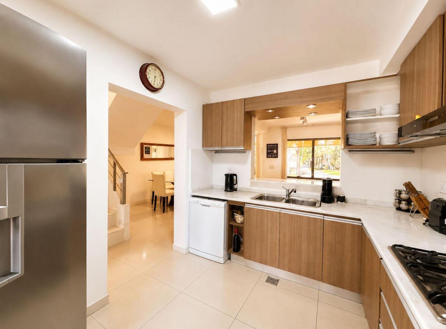 Foto de Venta Casa Housing Solares Arguello con seguridad, imagen 3