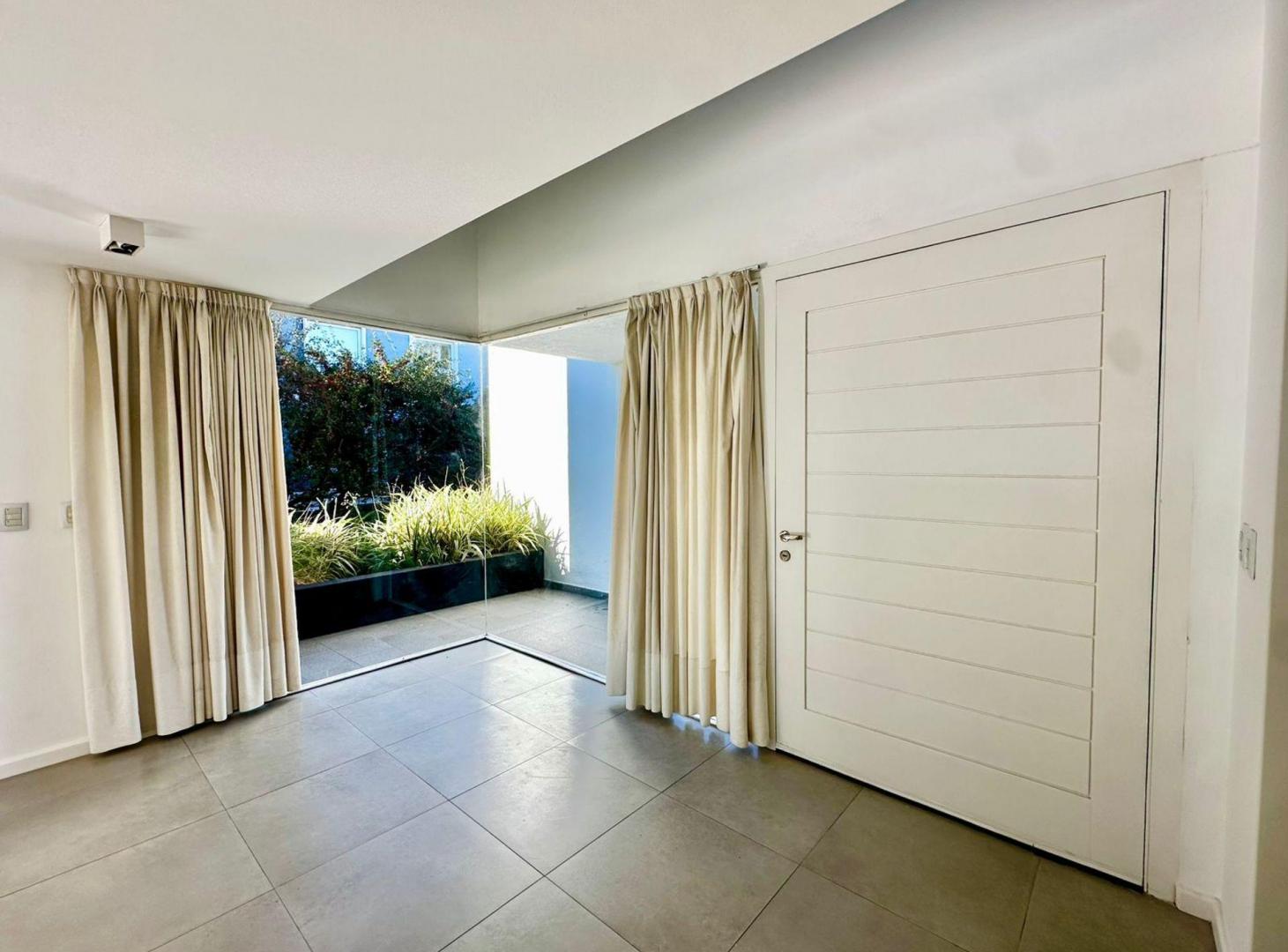 Foto de Venta casa Santina Sur apto credito, imagen 2