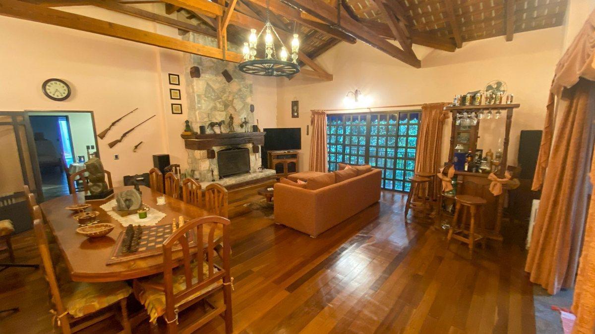 Foto de VENTA CASONA LA FALDA 2 HAS VILLA EDEN LA FALDA, imagen 2