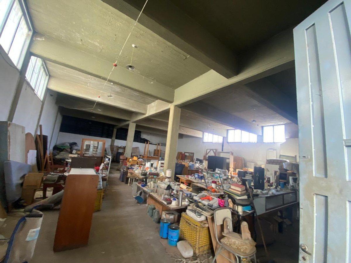 Foto de Venta Galpón c/oficinas y casa. 1100m2 l, imagen 5