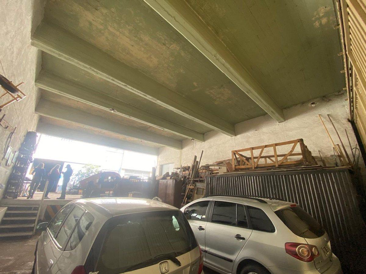 Foto de Venta Galpón c/oficinas y casa. 1100m2 l, imagen 1