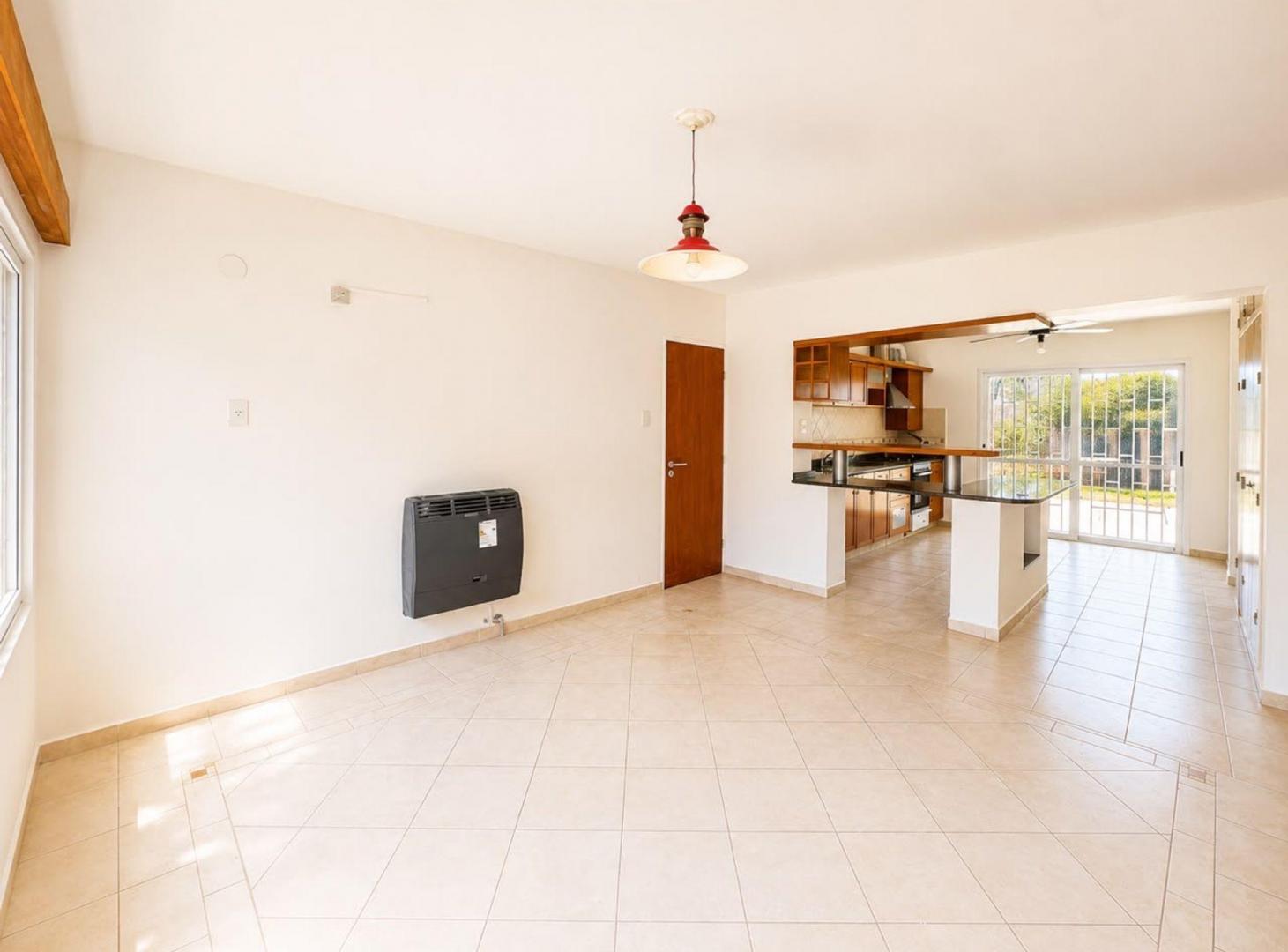 Foto de Alquiler Cerro de las Rosas casa 3 dormitorios, imagen 5
