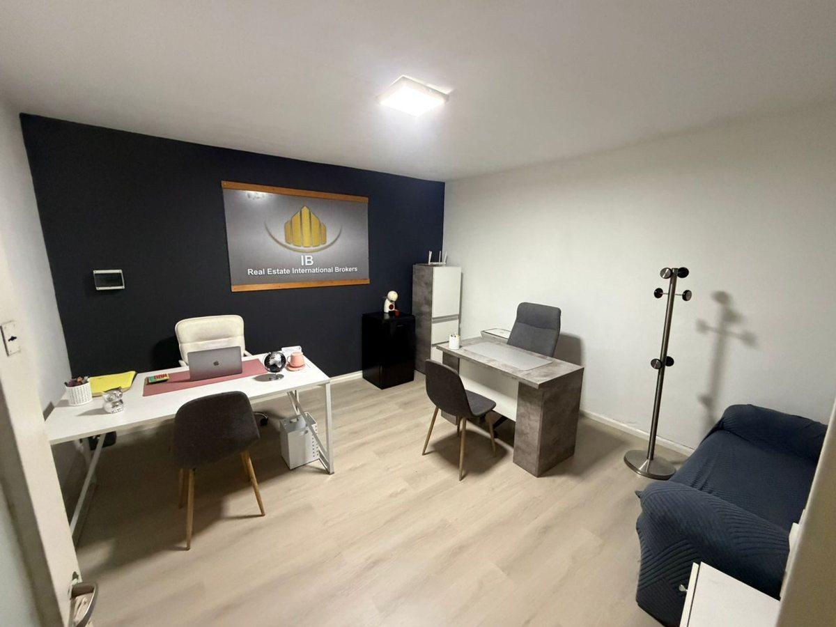 Foto de VENTA LOCAL COMERCIAL GALERIA LUCERNA OPORTUNIDAD, imagen 3