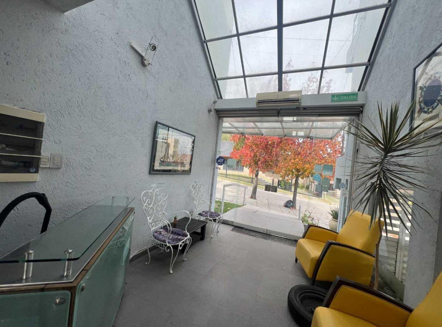 Foto de VENTA HOTEL 11 HAB CARLOS PAZ CON FINANCIAMIENTO, imagen 3