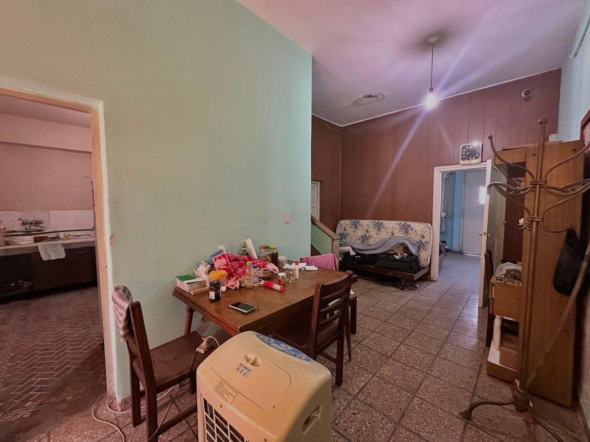 Foto de Venta San martin casa a remodelar bv las heras, imagen 1