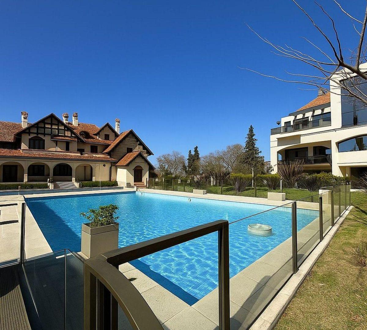 Foto de Venta Casonas del Cerro depto 3 dormi c 2 cocheras, imagen 1