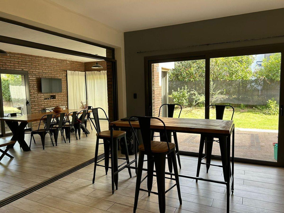 Foto de Venta Casa 3 Dorm Country La Serena Mendiolaza, imagen 2
