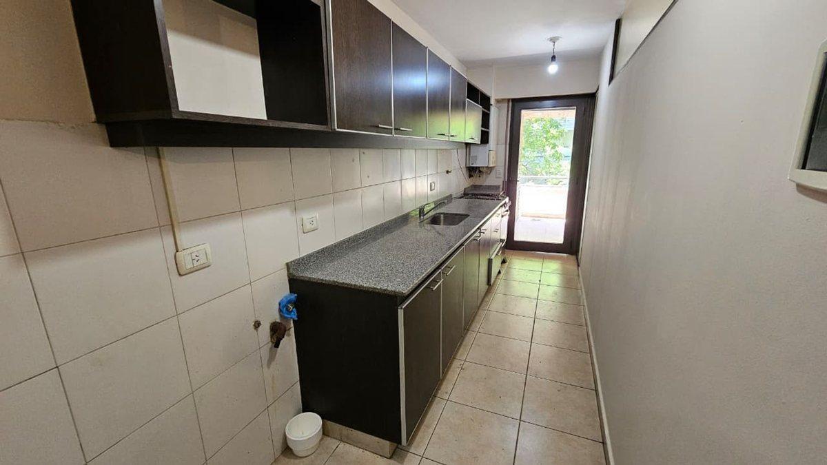 Foto de VENTA DEPTO 2 DORM EN NUEVA CORDOBA CON BALCON, imagen 3