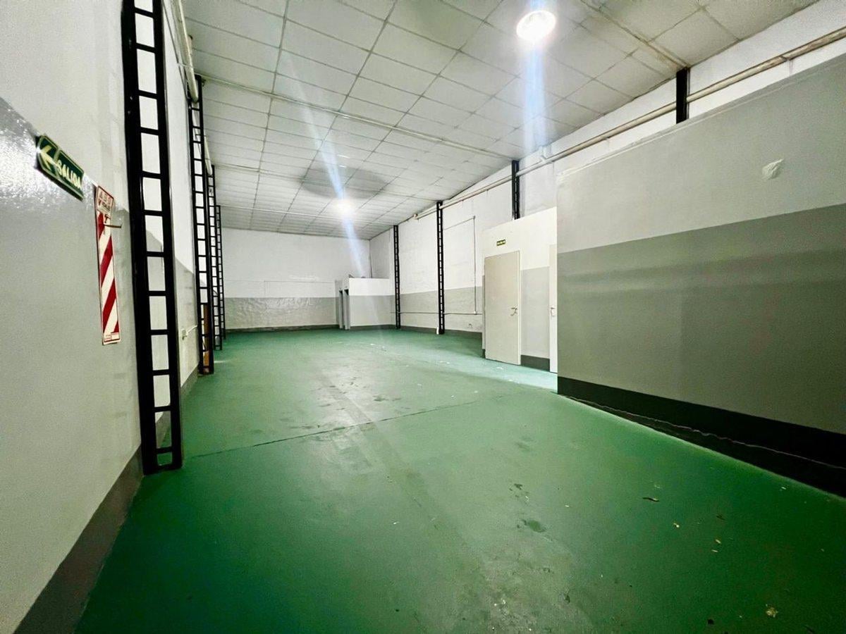 Foto de Venta San Martin galpon con local comercial, imagen 3