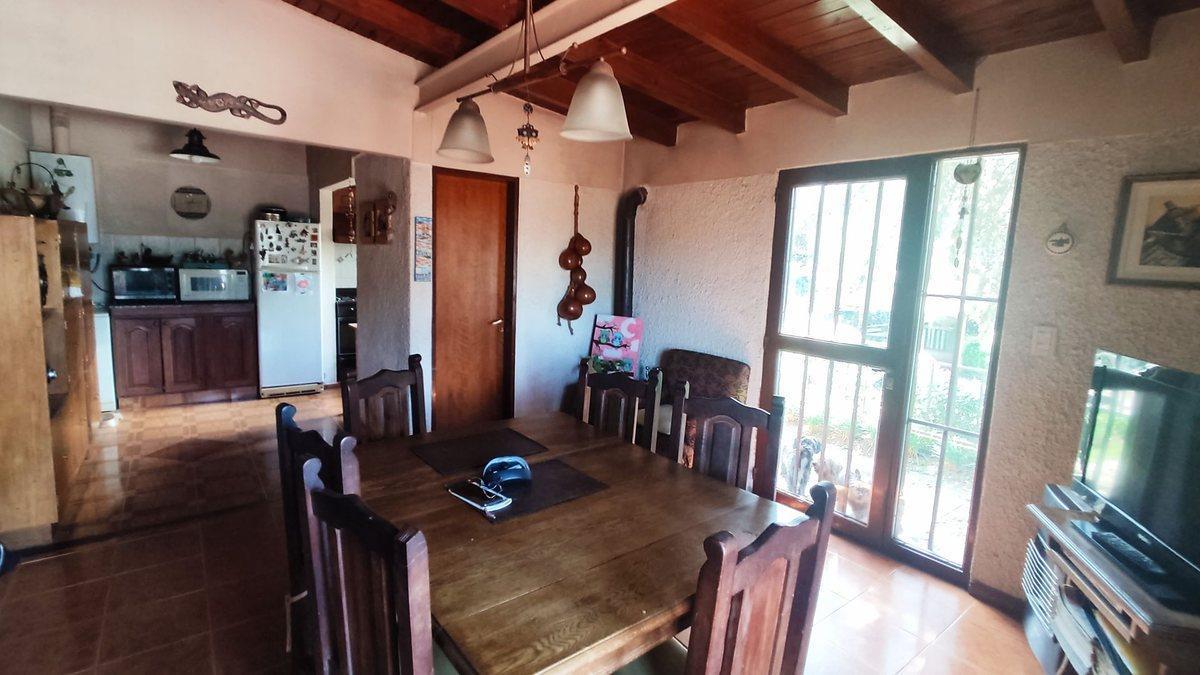 Foto de VENTA CASA Y DOS DEPTOS CARLOS PAZ ESCRITURA, imagen 3