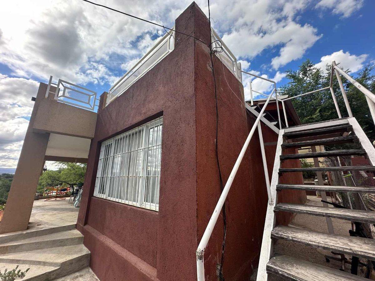 Foto de VENTA CASA 3 DORM CON DOS DPTO CARLOS PAZ CENTRO, imagen 5