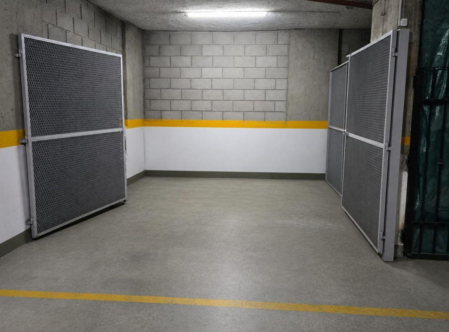 Foto de VENTA | COCHERA CÉNTRICA EN VILLA CARLOS PAZ, imagen 1