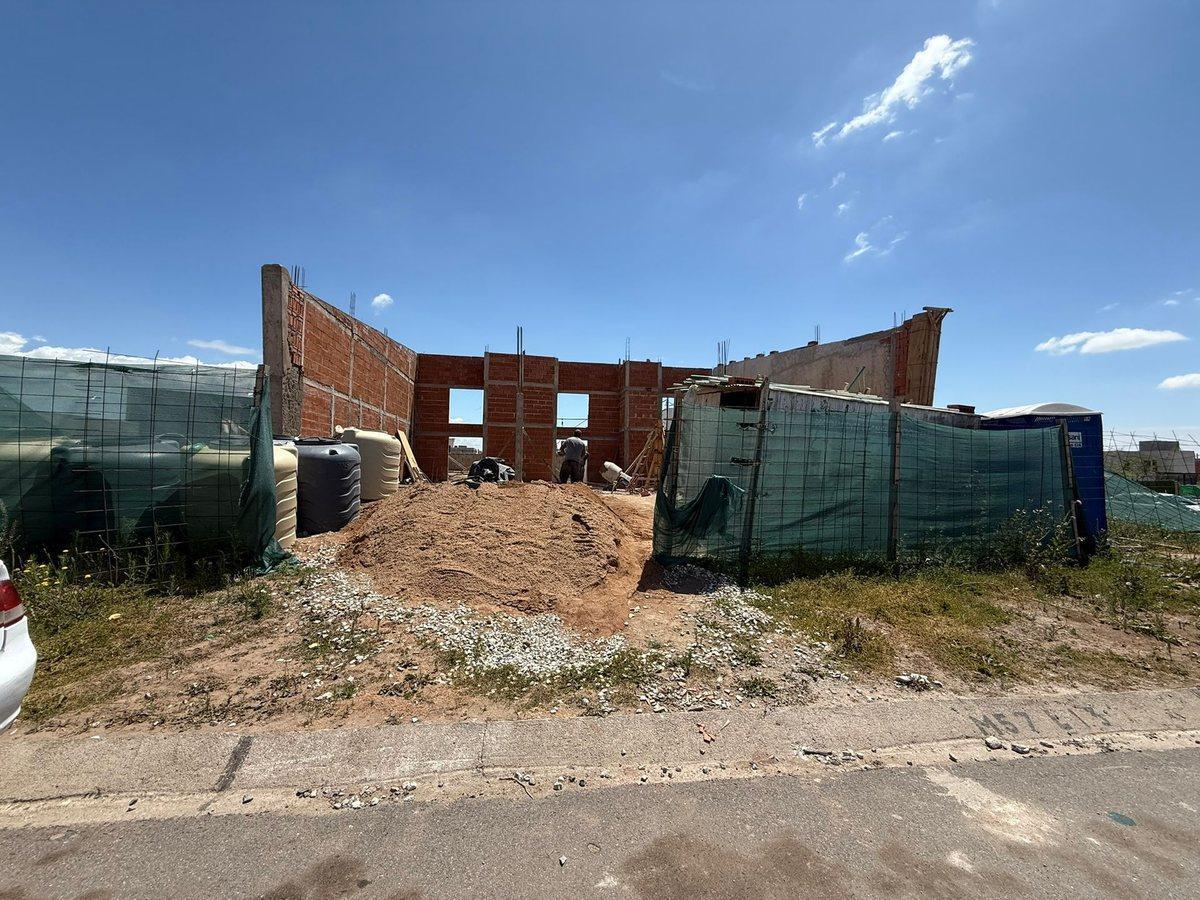 Foto de VENTA 3 LOCALES COMERCIALES DOCTA URBANIZACION, imagen 2
